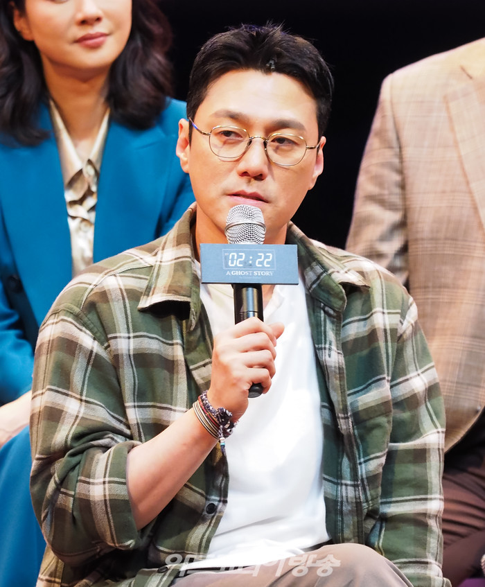 연극 '2시 22분 – A Ghost Story' 프레스콜(샘 역 최영준). 2023.07.25 사진 ⓒ아트코리아방송 이용선 기자