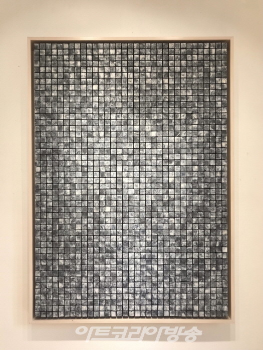 김기주 Assortiment 2315, 131.2x97.8x6cm, Wood & Pigment, 2023