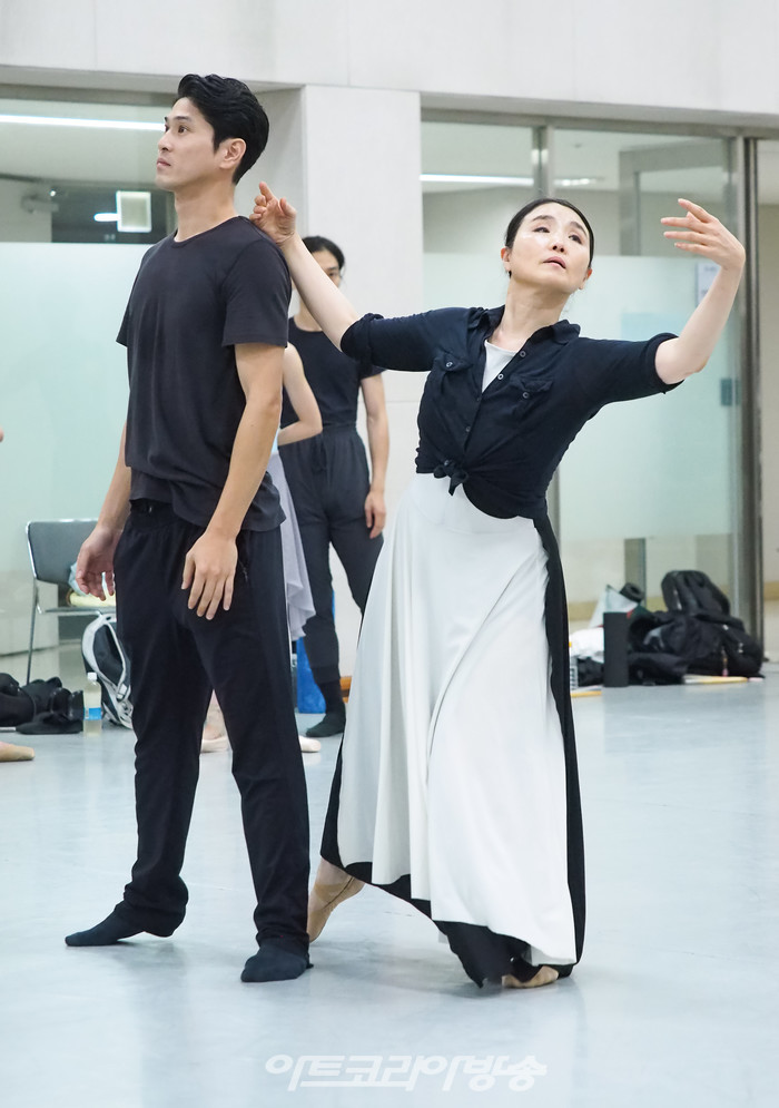 M발레단 창작발레 '안중근, 천국에서의 꿈' 연습실 장면. 2023.07.30 사진 ⓒ아트코리아방송 이용선 기자