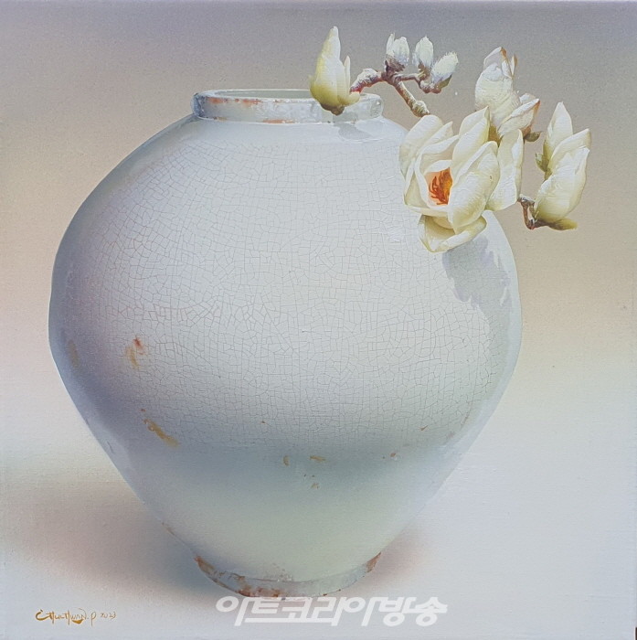 박철환, Magnolia, Acrylic on canvas, 50.0 × 50.0cm, 2022