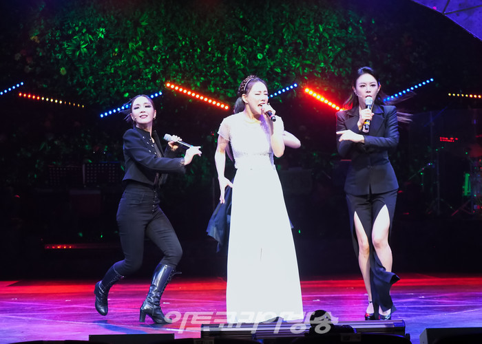 뮤지컬 '프리다' 프레스콜(프리다 칼로 역 김소향, 레플레하 역 리사, 데스티노 역 임정희, 메모리아 역 최서연). 2023.08.10 사진 ⓒ아트코리아방송 이용선 기자