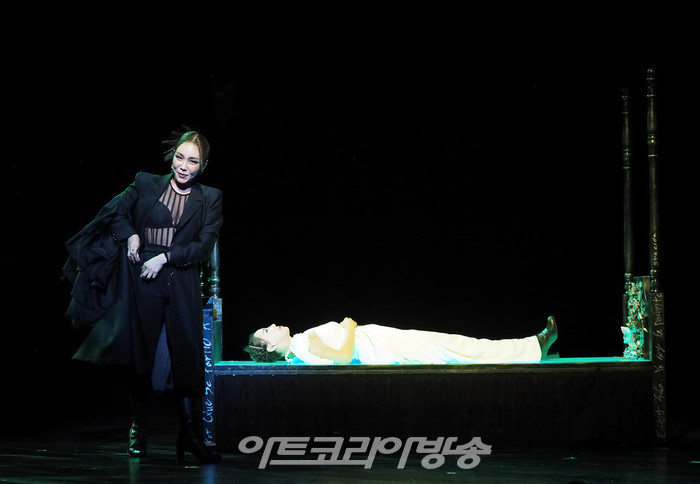 뮤지컬 '프리다' 프레스콜(프리다 칼로 역 김소향, 데스티노 역 임정희). 2023.08.10 사진 ⓒ아트코리아방송 이용선 기자