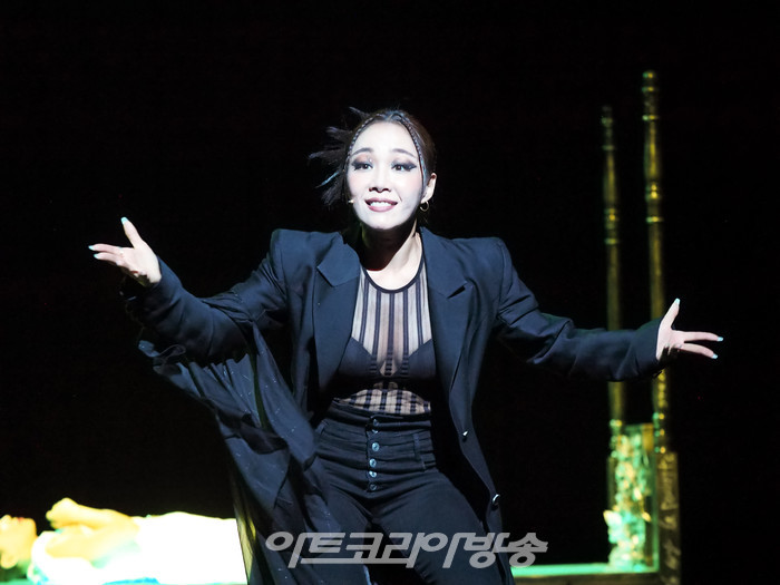 뮤지컬 '프리다' 프레스콜(프리다 칼로 역 김소향, 데스티노 역 임정희). 2023.08.10 사진 ⓒ아트코리아방송 이용선 기자