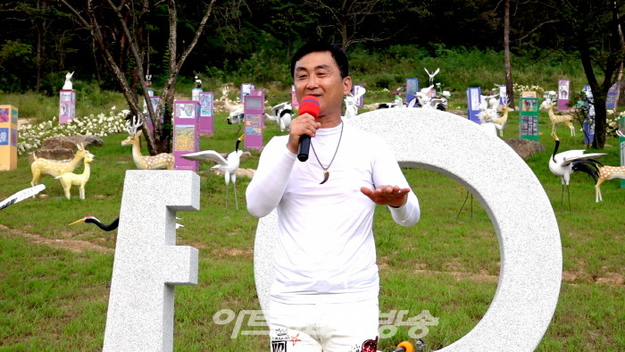 제12회 코리아아트페스타 대한민국 미술인 등축제 개막식-초대가수