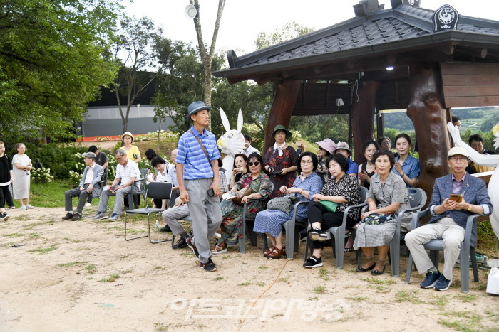 제12회 코리아아트페스타 대한민국 미술인 등축제 개막식