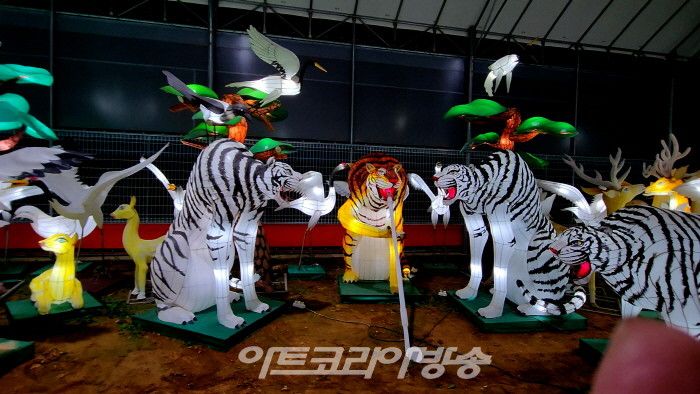 제12회 코리아아트페스타 대한민국 미술인 등축제 전시영상