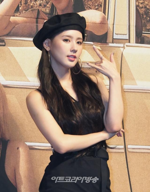 (여자)아이들 미연_'Uh-Oh(어-오)' 쇼케이스. 2019.6.26 ⓒ아트코리아방송 DB