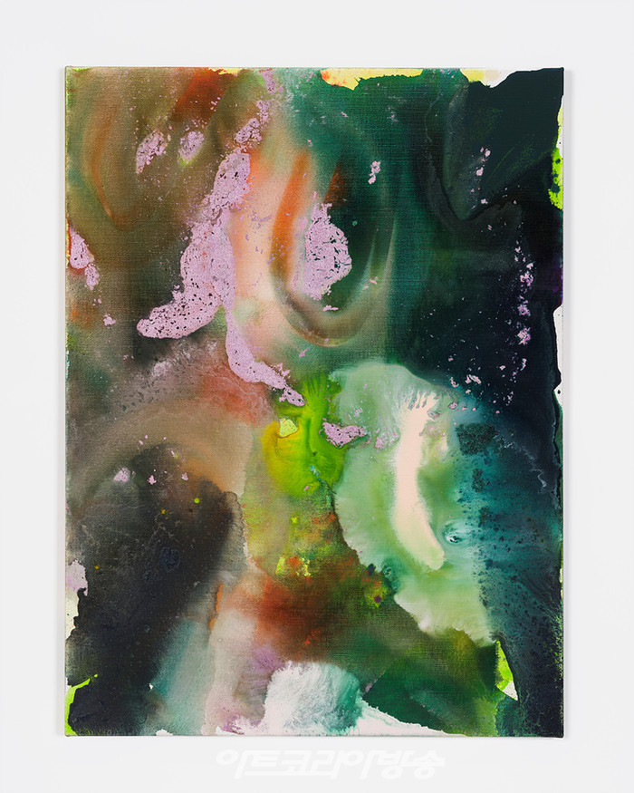 메리 웨더포드  Malachite and Shifting Light, 2023. 제공  데이비드 코단스키 갤러리