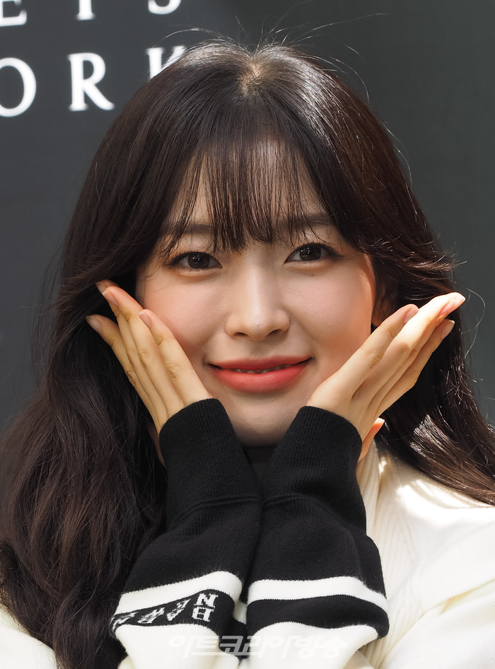 브랜드 '바니스 뉴욕' 한국 론칭 행사(오마이걸 아린) 2023.08.31 사진 ⓒ아트코리아방송 이용선 기자