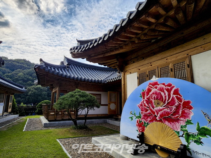 청주 한옥마을, 김충식 한국화갤러리 '김충식 작가 개인전'