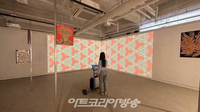 레벨나인_만화경_2023