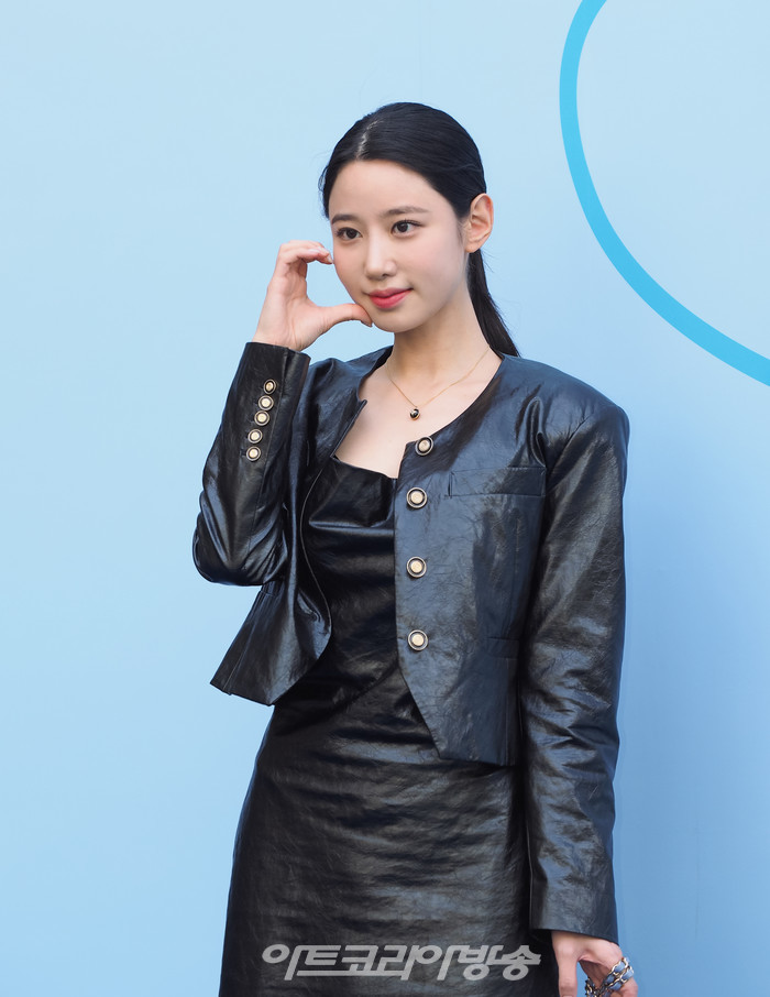 2024 SS 서울패션위크 얼킨 컬렉션 포토월 행사(배우 신지원) 2023.09.05 사진 ⓒ아트코리아방송 이용선 기자