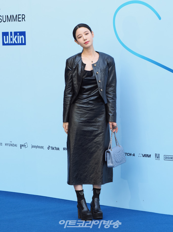 2024 SS 서울패션위크 얼킨 컬렉션 포토월 행사(배우 신지원) 2023.09.05 사진 ⓒ아트코리아방송 이용선 기자