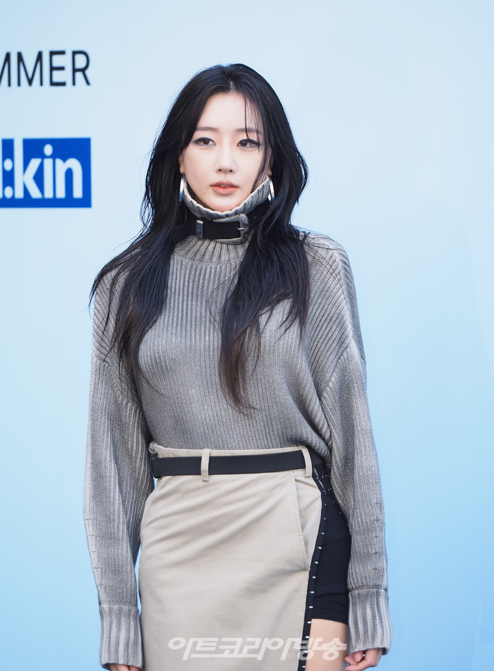 2024 SS 서울패션위크 얼킨 컬렉션 포토월 행사(달수빈) 2023.09.05 사진 ⓒ아트코리아방송 이용선 기자