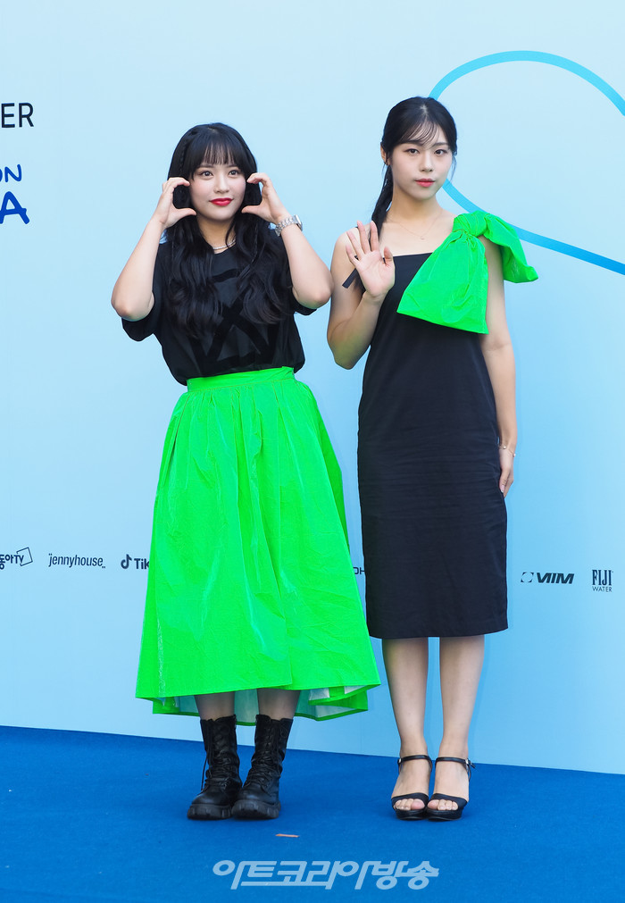 2024 SS 서울패션위크 메종니카 컬렉션 포토월 행사(소녀주의보 지성-슬비) 2023.09.06 사진 ⓒ아트코리아방송 이용선 기자