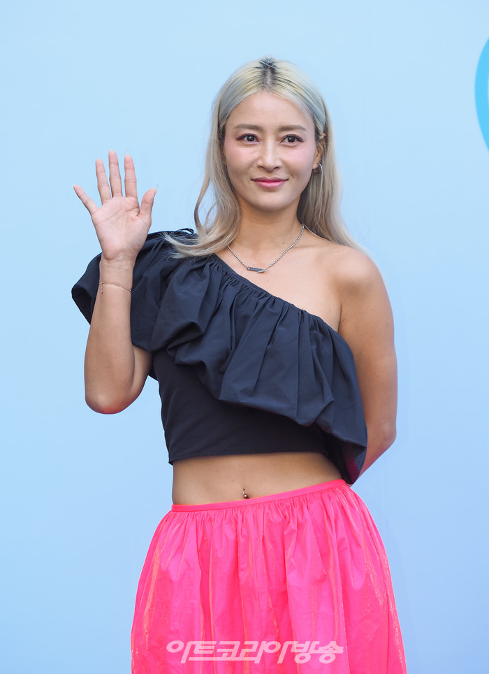 2024 SS 서울패션위크 메종니카 컬렉션 포토월 행사(황보) 2023.09.06 사진 ⓒ아트코리아방송 이용선 기자