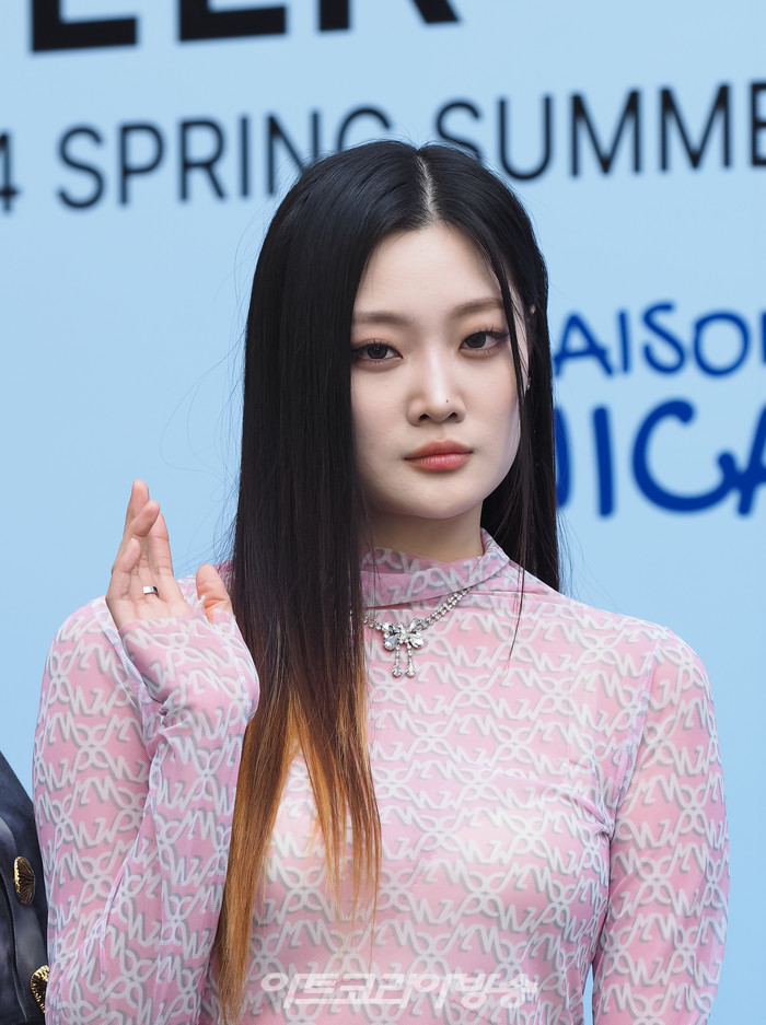 2024 SS 서울패션위크 메종니카 컬렉션 포토월 행사(위치스) 2023.09.06 사진 ⓒ아트코리아방송 이용선 기자