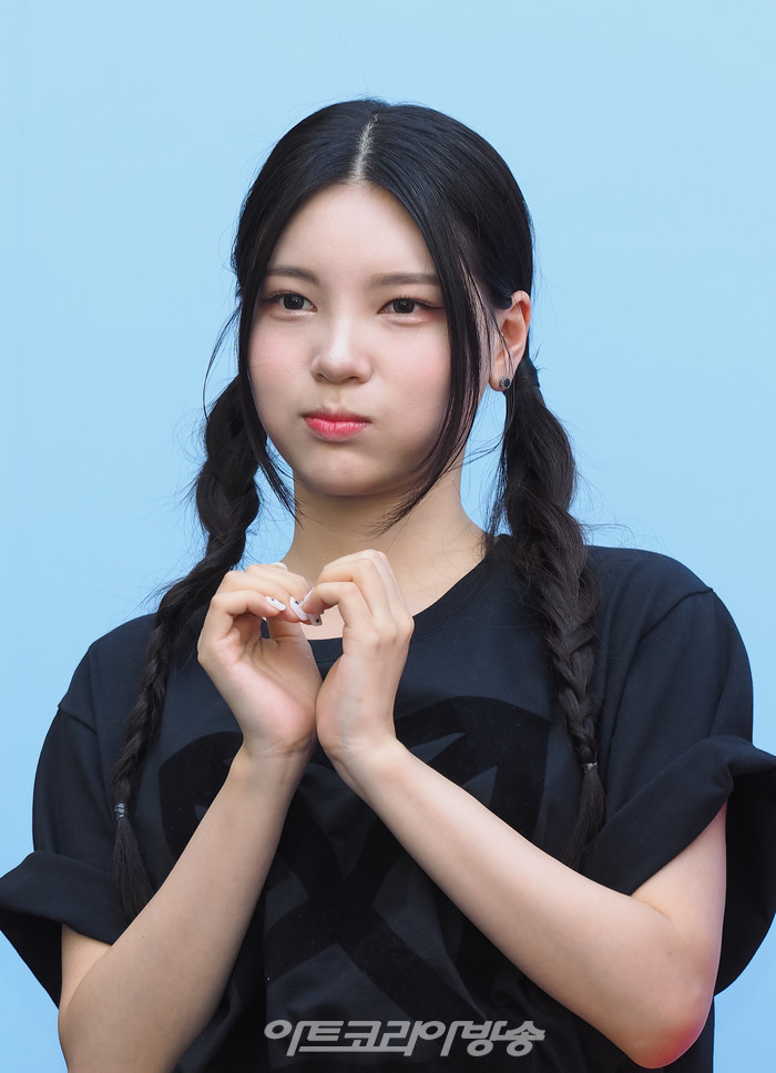 2024 SS 서울패션위크 메종니카 컬렉션 포토월 행사(해시태그) 2023.09.06 사진 ⓒ아트코리아방송 이용선 기자