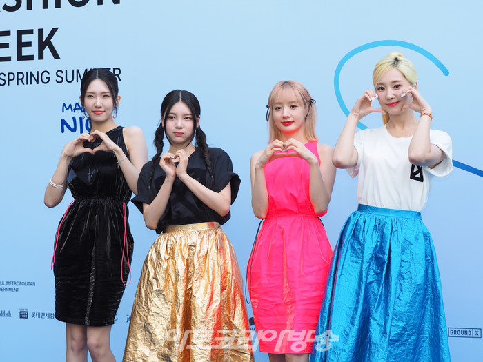 2024 SS 서울패션위크 메종니카 컬렉션 포토월 행사(해시태그) 2023.09.06 사진 ⓒ아트코리아방송 이용선 기자