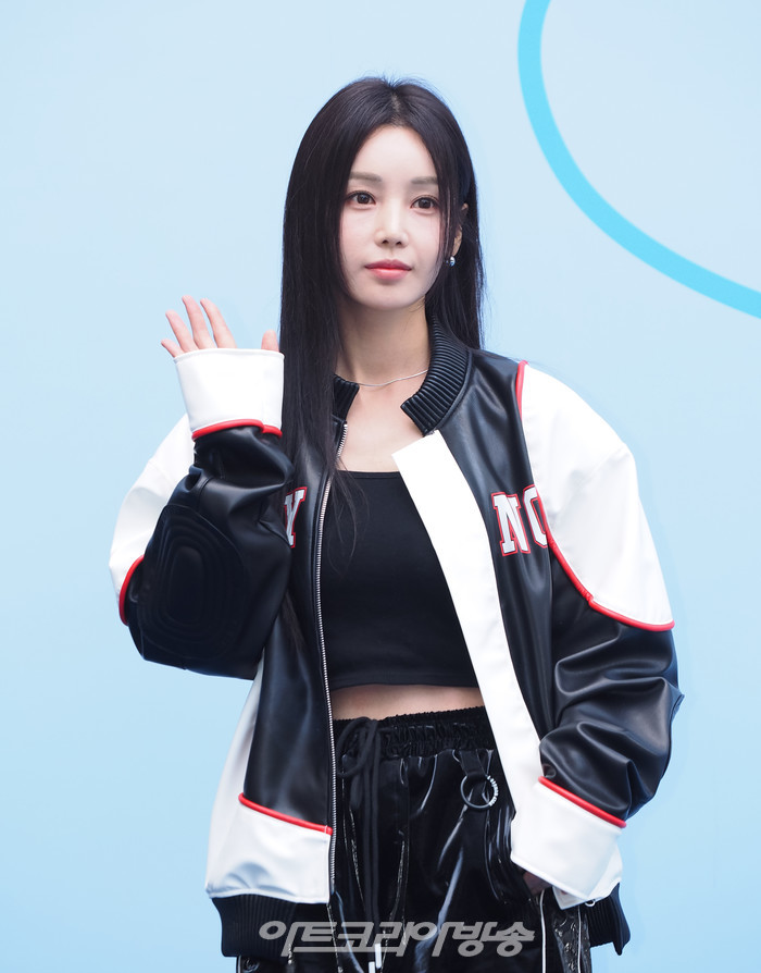 2024 SS 서울패션위크 홀리넘버세븐 컬렉션 포토월 행사(남규리) 2023.09.06 사진 ⓒ아트코리아방송 이용선 기자