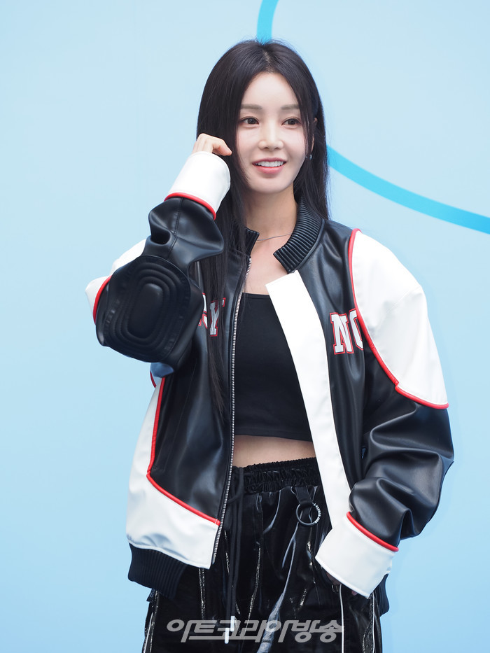 2024 SS 서울패션위크 홀리넘버세븐 컬렉션 포토월 행사(남규리) 2023.09.06 사진 ⓒ아트코리아방송 이용선 기자