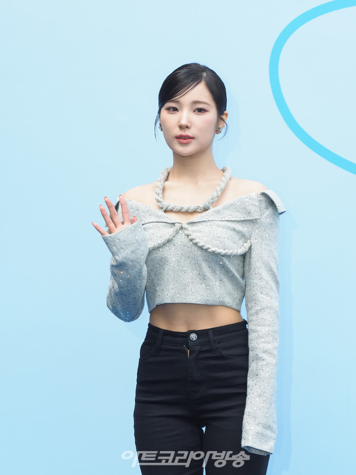 2024 SS 서울패션위크 홀리넘버세븐 컬렉션 포토월 행사(앨리스 소희) 2023.09.06 사진 ⓒ아트코리아방송 이용선 기자