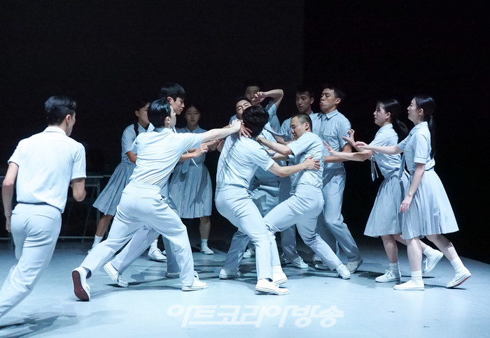 세종 컨템퍼러리 시즌 '싱크 넥스트 23(Sync Next 23) 현대무용 '그리멘토'(GRIMENTO) 전막 프레스콜. 2023.09.07 사진 ⓒ아트코리아방송 이용선 기자