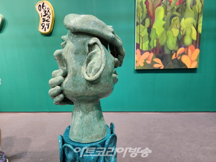 2023 프리즈 서울에 첫 참가한 샌프란시스코 '제시카 실버맨'