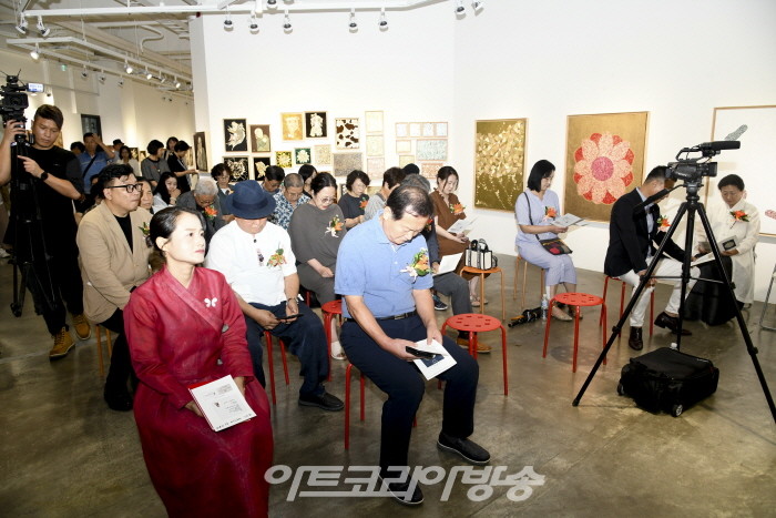 보리아트 이수진 명인 개인전 '우주를 보리'