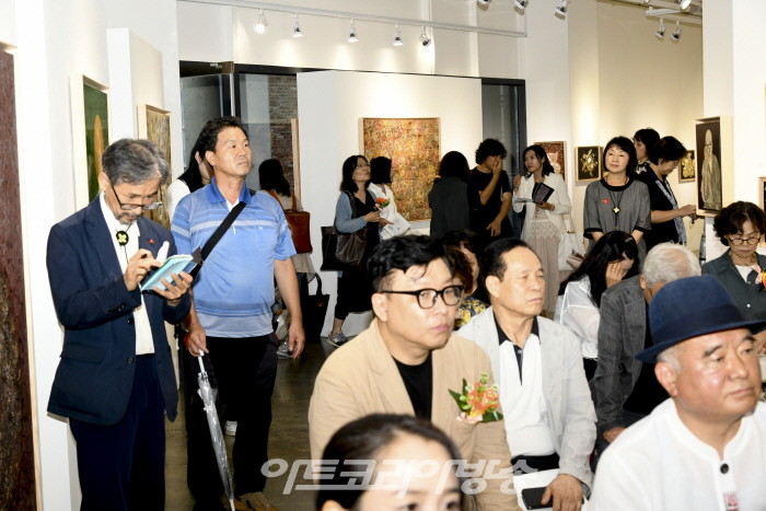 보리아트 이수진 명인 개인전 '우주를 보리'