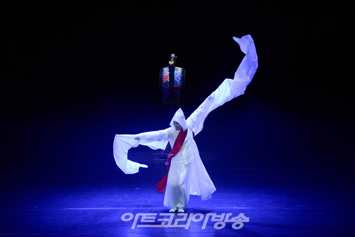 승무. 출처 선운임이조춤보존회