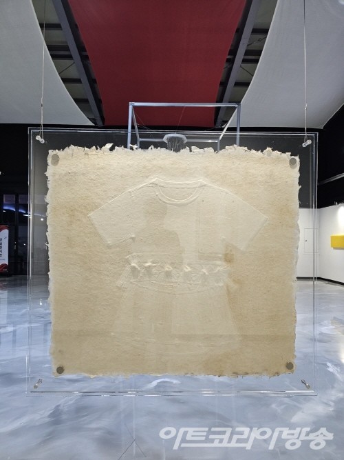 김성헌 作 _ Imprint_105x92cm_닥종이_2023