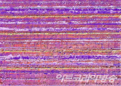 이야덴 作 _ purple sea 1_70x50cm_Oil on silk_2022