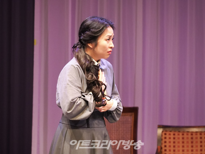 서울시극단의 옴니버스극 '굿닥터' 프레스콜(쥴리아 역 김영경) 2023.10.06 사진 ⓒ아트코리아방송 이용선 기자