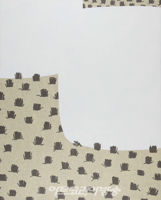 2_김형주, 마시멜로 4, 캔버스 한지에 아크릴릭 먹, 162.2 x 130.3cm, 2023