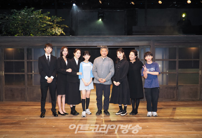 연극 '바닷마을 다이어리' (고레에다 히로카즈 감독 및 전 출연진) 2023.10.13 사진 ⓒ아트코리아방송 이용선 기자