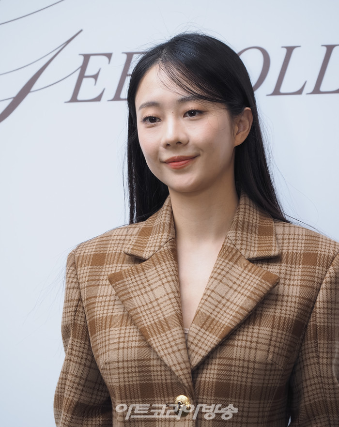 미스지콜렉션 2024 S/S 컬렉션. 2023.10.19 사진 ⓒ아트코리아방송 이용선 기자