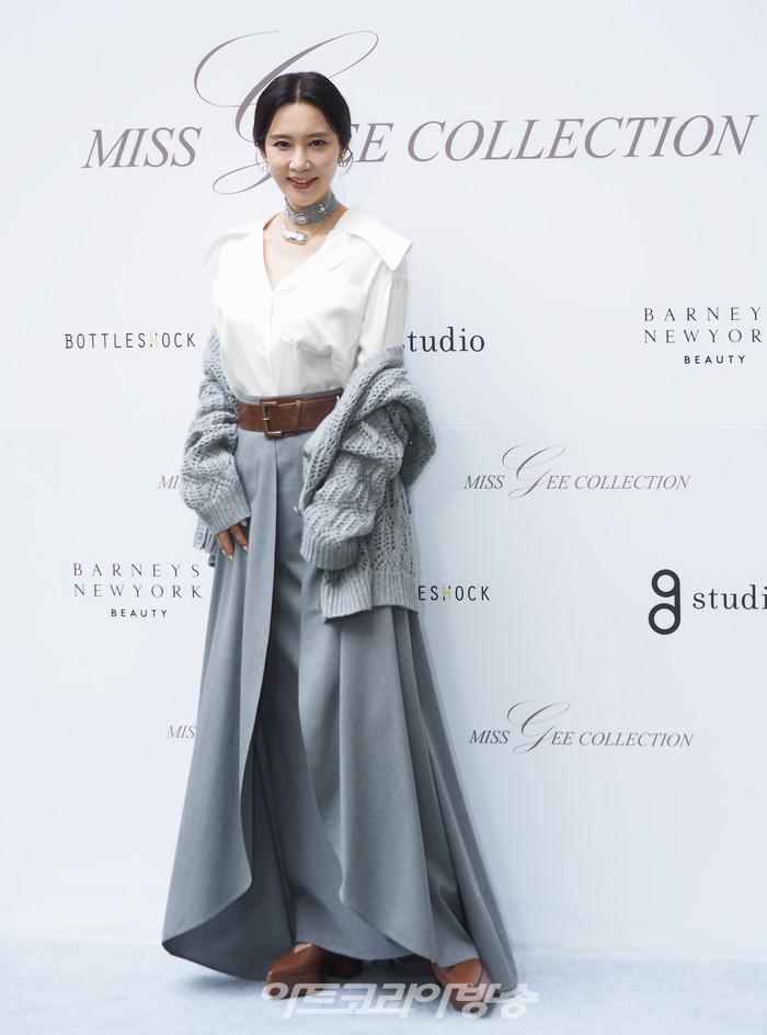 미스지콜렉션 2024 S/S 컬렉션. 2023.10.19 사진 ⓒ아트코리아방송 이용선 기자