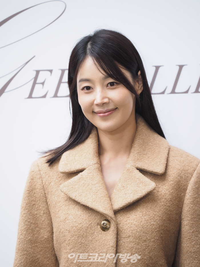 미스지콜렉션 2024 S/S 컬렉션. 2023.10.19 사진 ⓒ아트코리아방송 이용선 기자