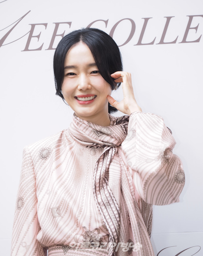 미스지콜렉션 2024 S/S 컬렉션. 2023.10.19 사진 ⓒ아트코리아방송 이용선 기자