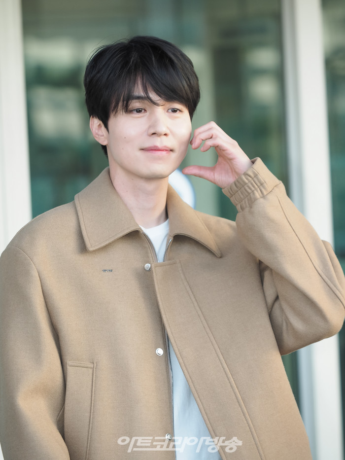 이동욱 인천국제공항 출국. 2023.10.29 사진 ⓒ아트코리아방송 이용선 기자