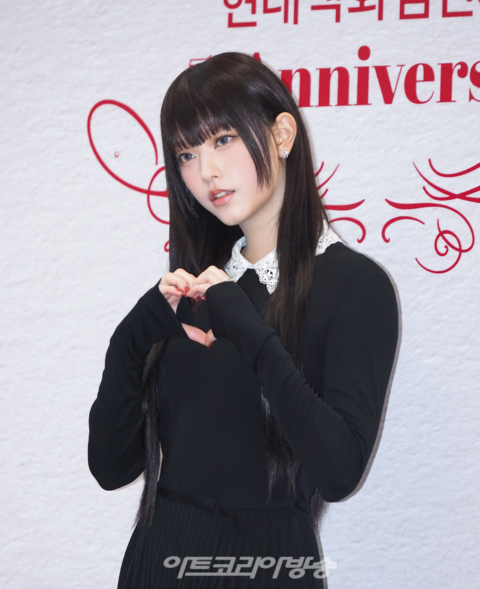 현대백화점면세점 5주년 기념 팝업 행사(뉴진스 해린) 2023.11.06 사진 ⓒ아트코리아방송 이용선 기자