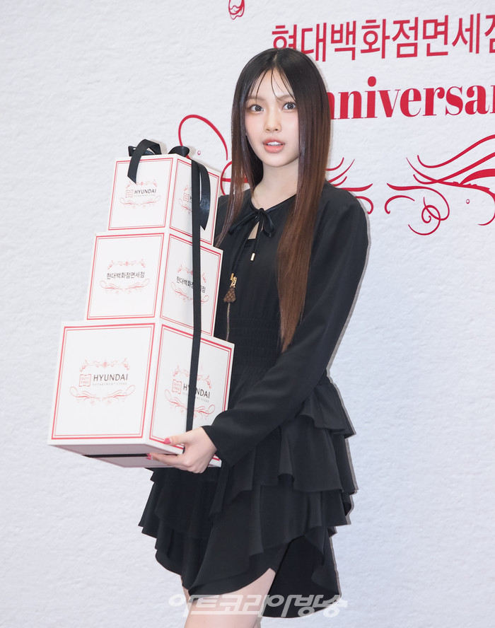 현대백화점면세점 5주년 기념 팝업 행사(뉴진스 혜인) 2023.11.06 사진 ⓒ아트코리아방송 이용선 기자