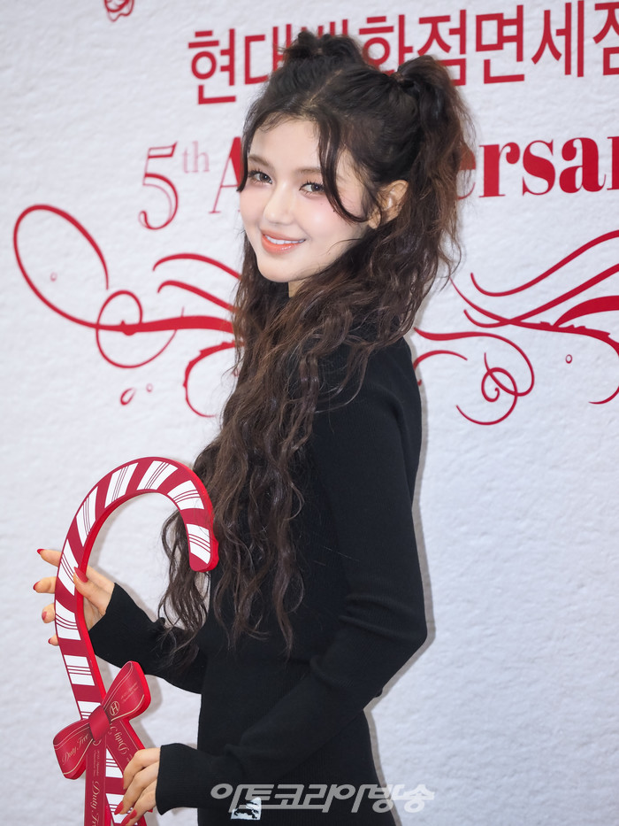 ​현대백화점면세점 5주년 기념 팝업 행사(뉴진스 다니엘) 2023.11.06 사진 ⓒ아트코리아방송 이용선 기자​