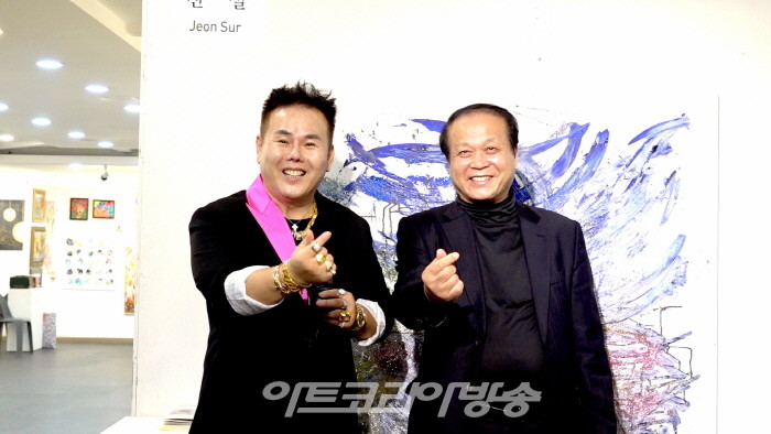 전설작가와 아트코리아방송 & 아트코리아문화에술협회 김한정 회장