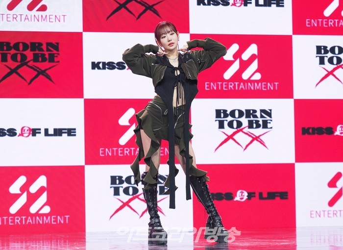 키스오브라이프 두 번째 미니 앨범 '본 투 비 XX'(Born to be XX) 발매 기념 쇼케이스(쥴리). 2023.11.08 사진 ⓒ아트코리아방송 이용선 기자​