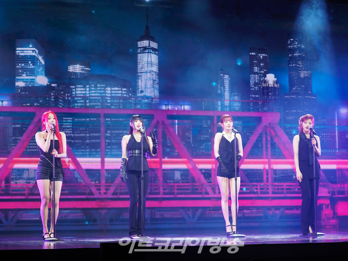 키스오브라이프 두 번째 미니 앨범 '본 투 비 XX'(Born to be XX) 발매 기념 쇼케이스(벨-나띠-쥴리-하늘). 2023.11.08 사진 ⓒ아트코리아방송 이용선 기자​