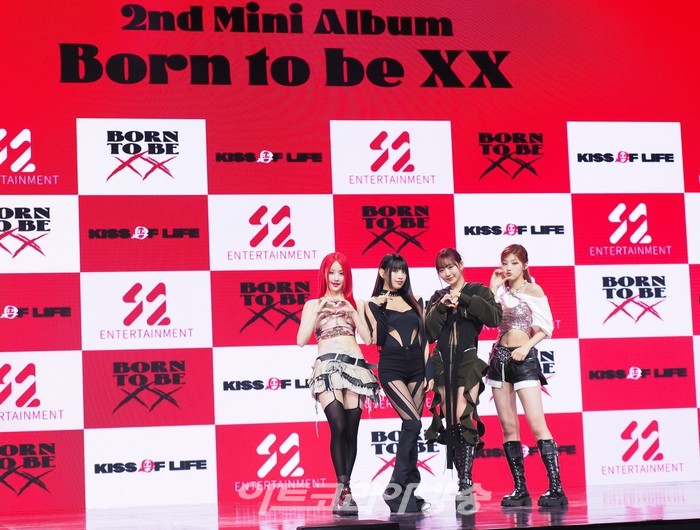 키스오브라이프 두 번째 미니 앨범 '본 투 비 XX'(Born to be XX) 발매 기념 쇼케이스(벨-나띠-쥴리-하늘). 2023.11.08 사진 ⓒ아트코리아방송 이용선 기자​