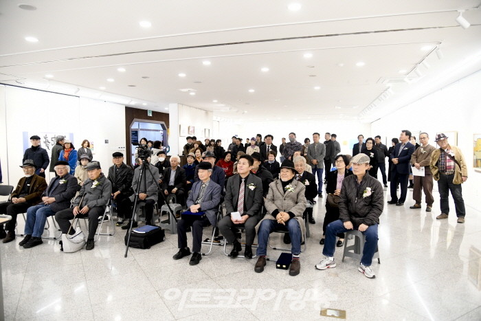 제7회 인천원로작가전 ‘되돌아 본 인천 포구들’ 개막행사