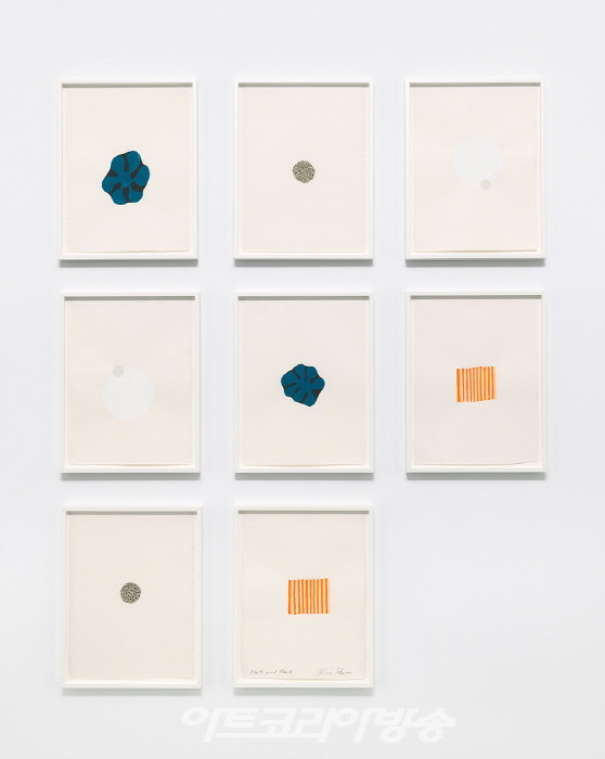 로니 혼(b. 1955)〈Frick and Fracks〉2018-2022Gouache, and/or watercolor on Arches paper8 units, each 38.1 x 28.6 cmCourtesy of the artist and Kukje Gallery